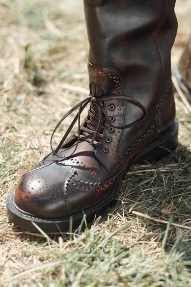 BOTTES EN CUIR À PERFORATIONS ÉDITION LIMITÉE - Marron de Zara - Image 4