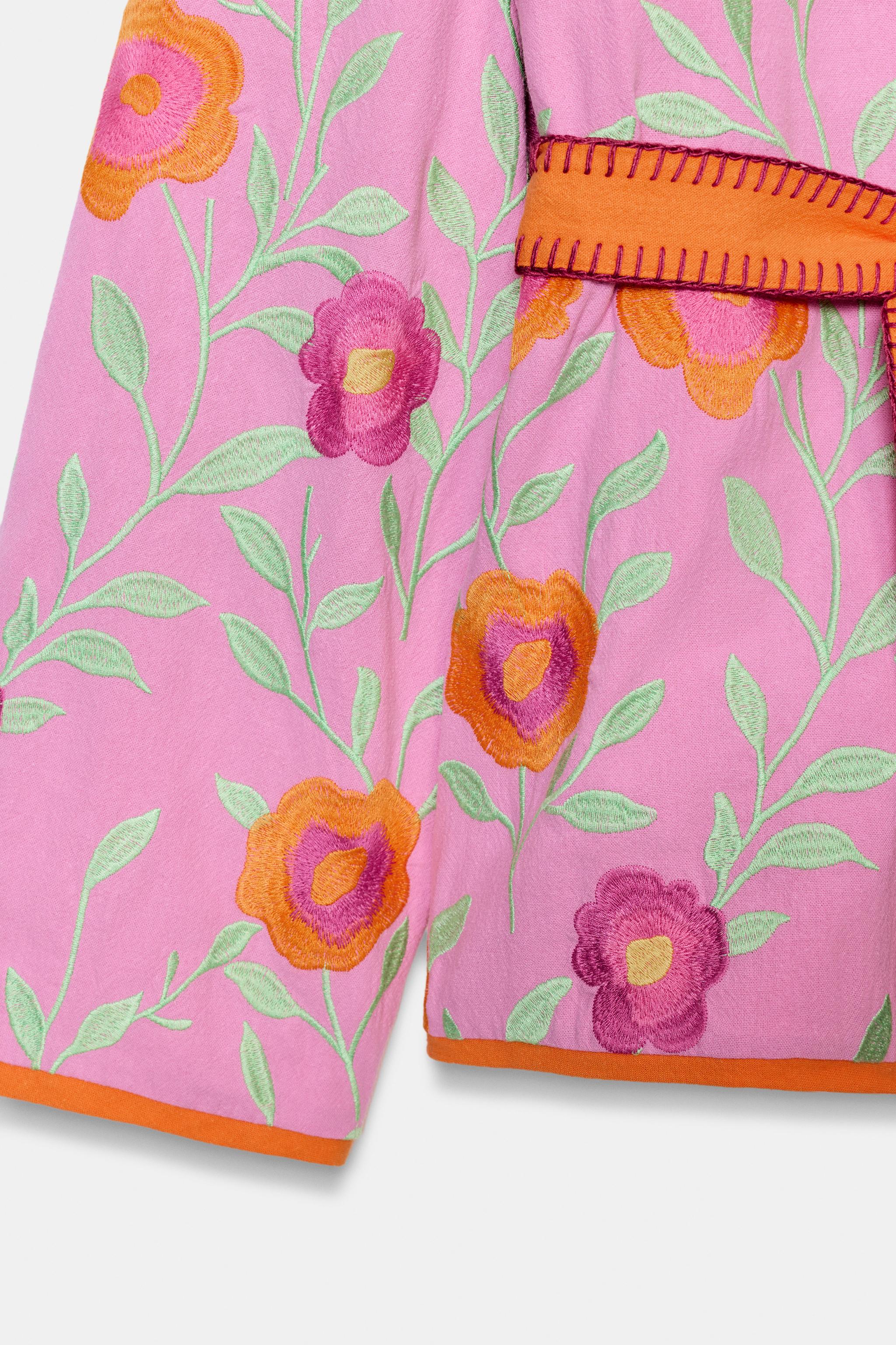 FLORAL EMBROIDERED BELTED KIMONO