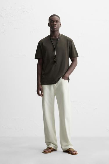LIGHTWEIGHT T-SHIRT - Dark brown by Zara