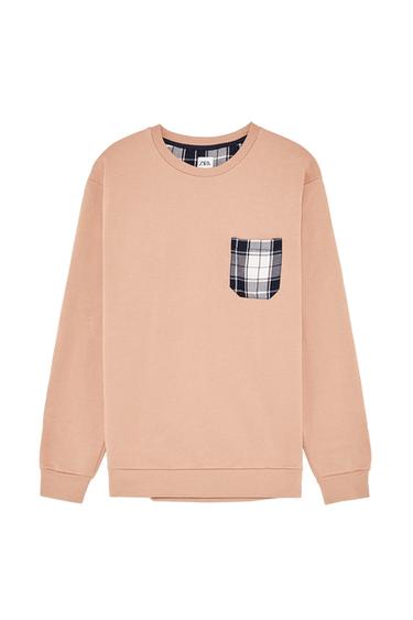 HOODED SWEATSHIRT