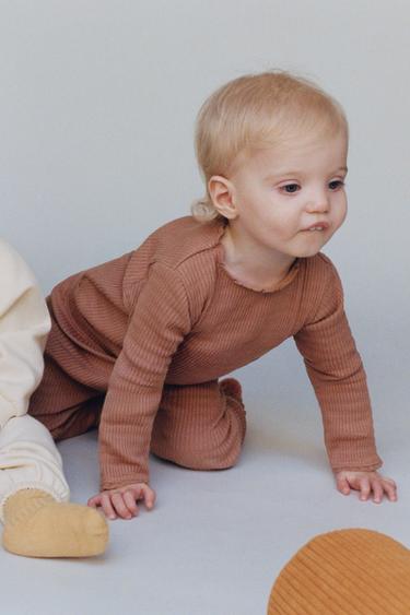 Product image - Chalk pink by Zara