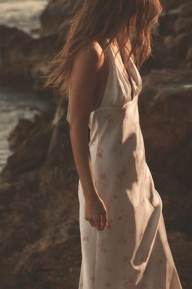 ROBE MIDI SATINÉE À FLEURS - Blanc / Rose de Zara - Image 3