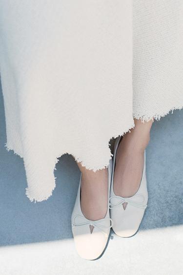 SOFT LEATHER BALLERINA SHOES WITH BOW - Ecru White by Zara - Image 0