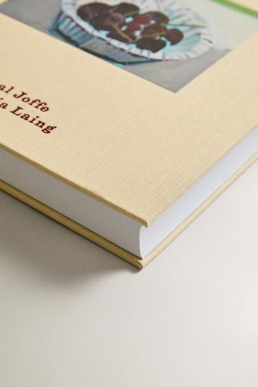 PAINTING, WRITING, TEXTING BOOK (ENGLISH) - Light yellow by Zara - Image 1