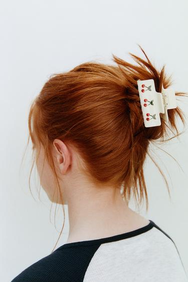 НАБОР ИЗ 2 ЗАКОЛОК «КЛУБНИКА И ВИШНЯ» — РОЗОВЫЙ от Zara