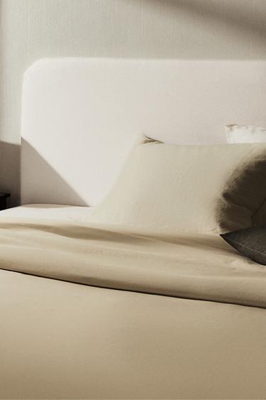 PERCALE DUVET COVER (300 THREAD COUNT) - Beige by Zara