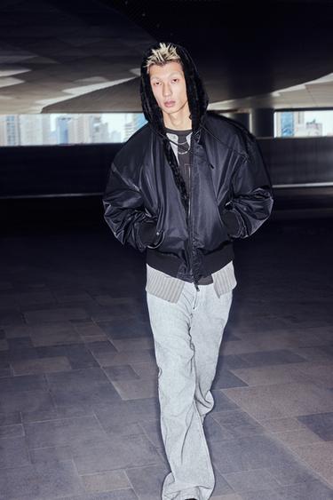 REVERSIBLE FAUX FUR BOMBER JACKET - Black by Zara