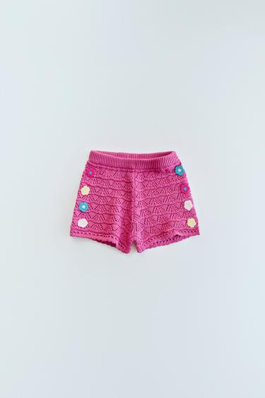 FLORAL CROCHET KNIT BERMUDA SHORTS - Fuchsia by Zara