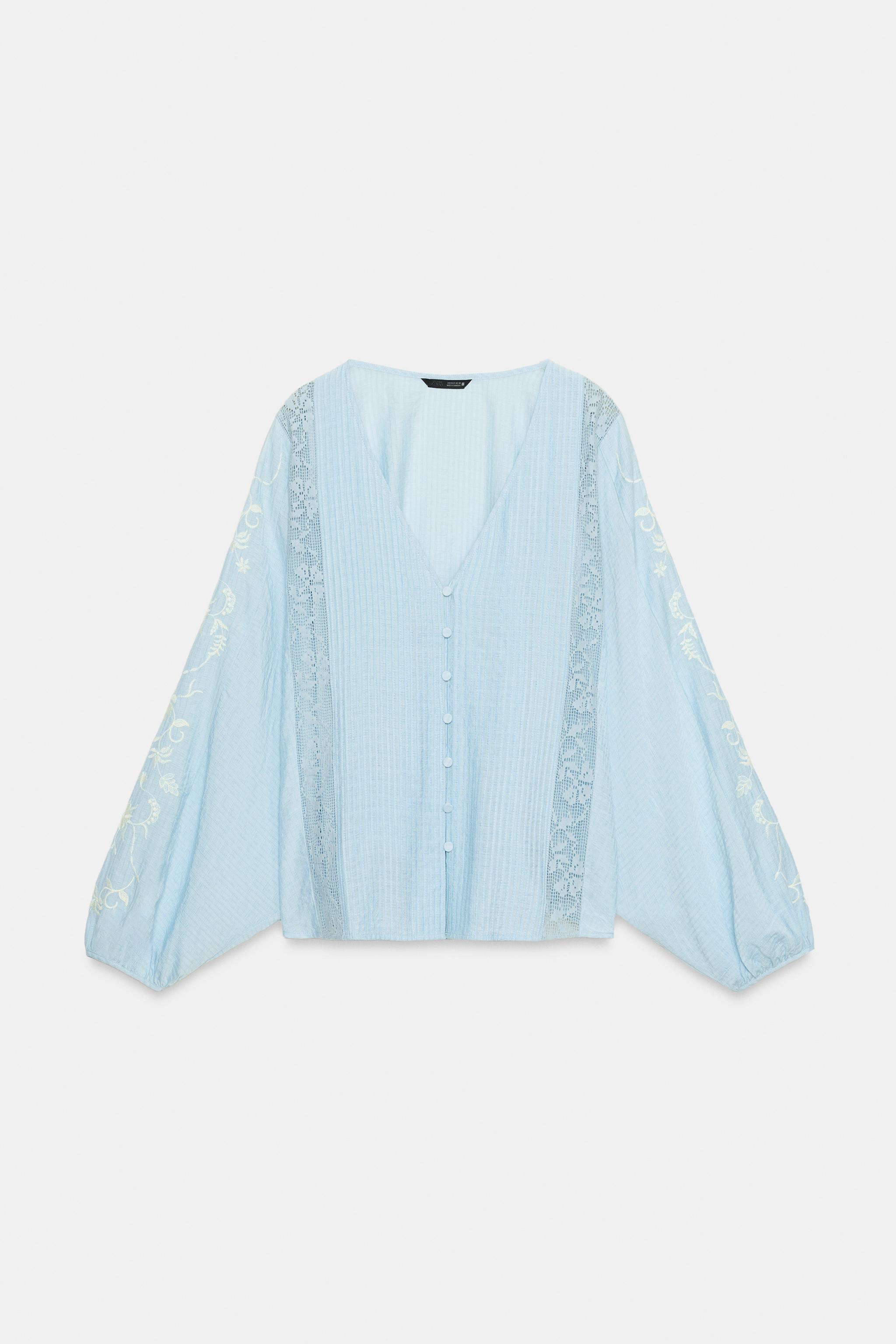 CONTRAST EMBROIDERED BLOUSE