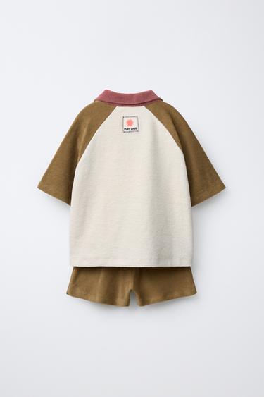 Zaras SET MED TENNISTRÖJA OCH BERMUDASHORTS I FROTTÉ - Oliv