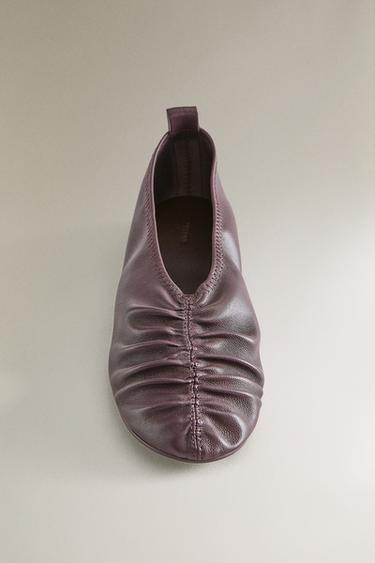 BALLERINES PLIS CUIR - Bordeaux de Zara - Image 4