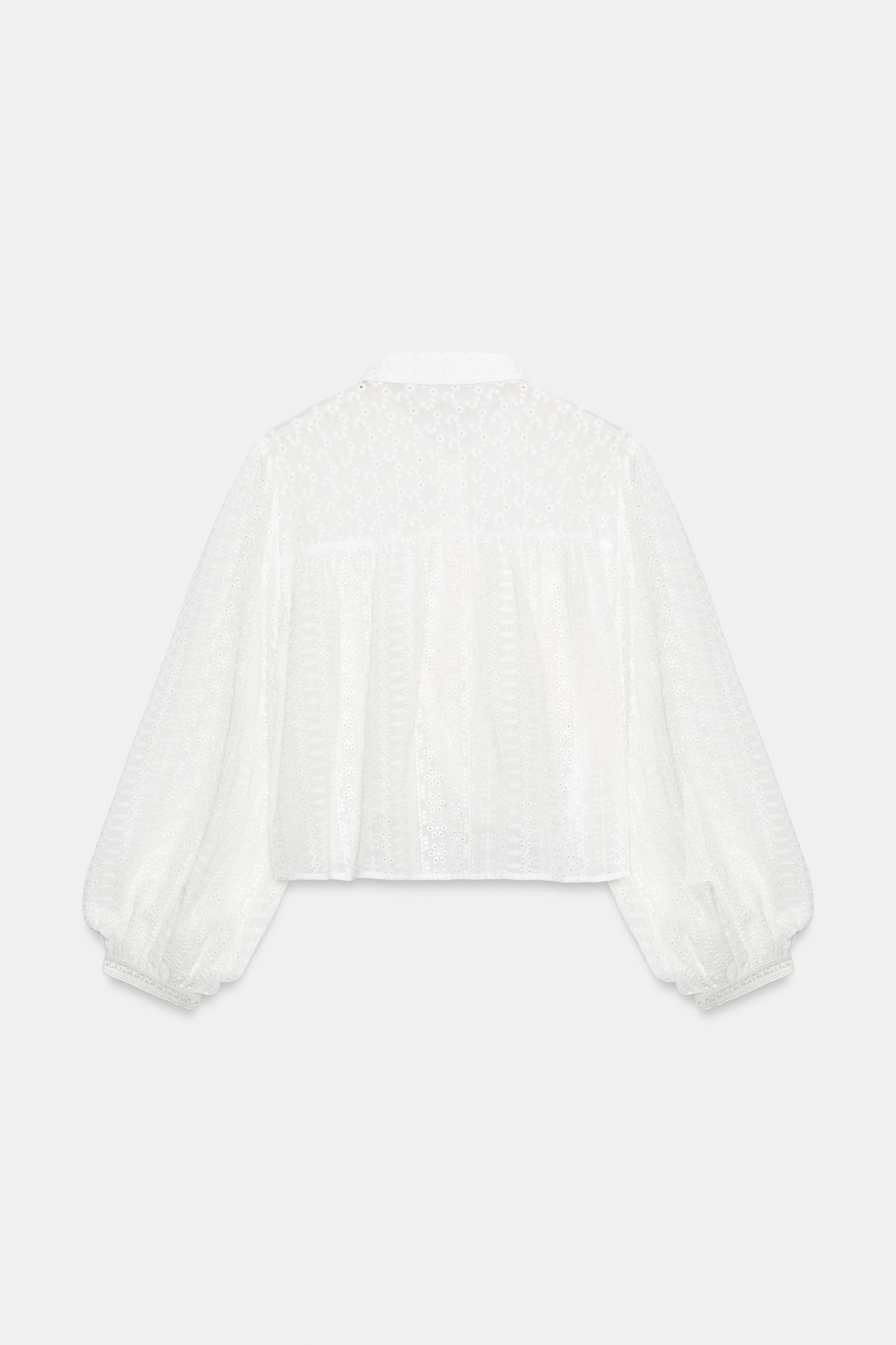 BLOUSE ROMANTIQUE BRODERIES AJOURÉES