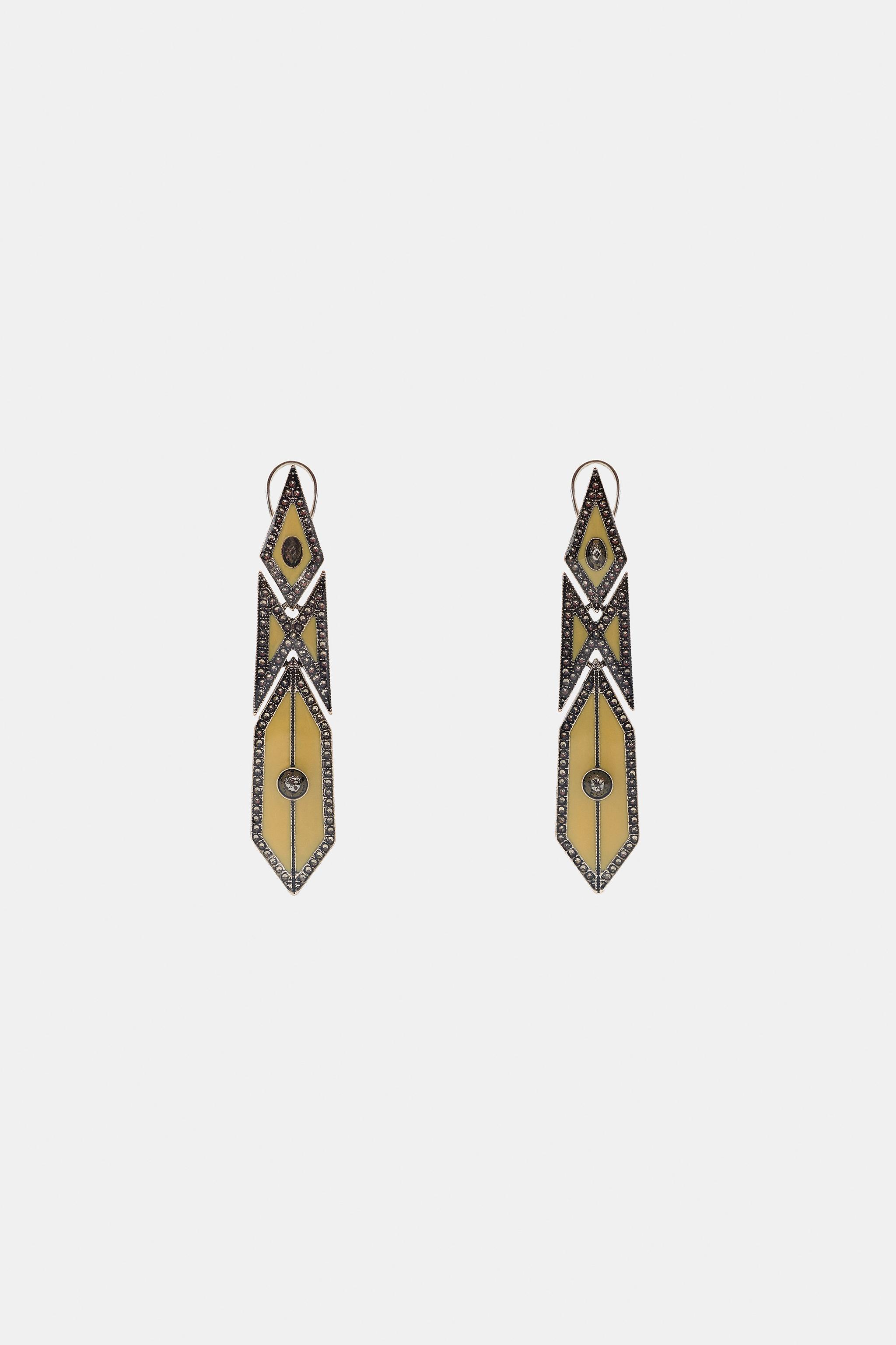 GEOMETRIC SPARKLY EARRINGS