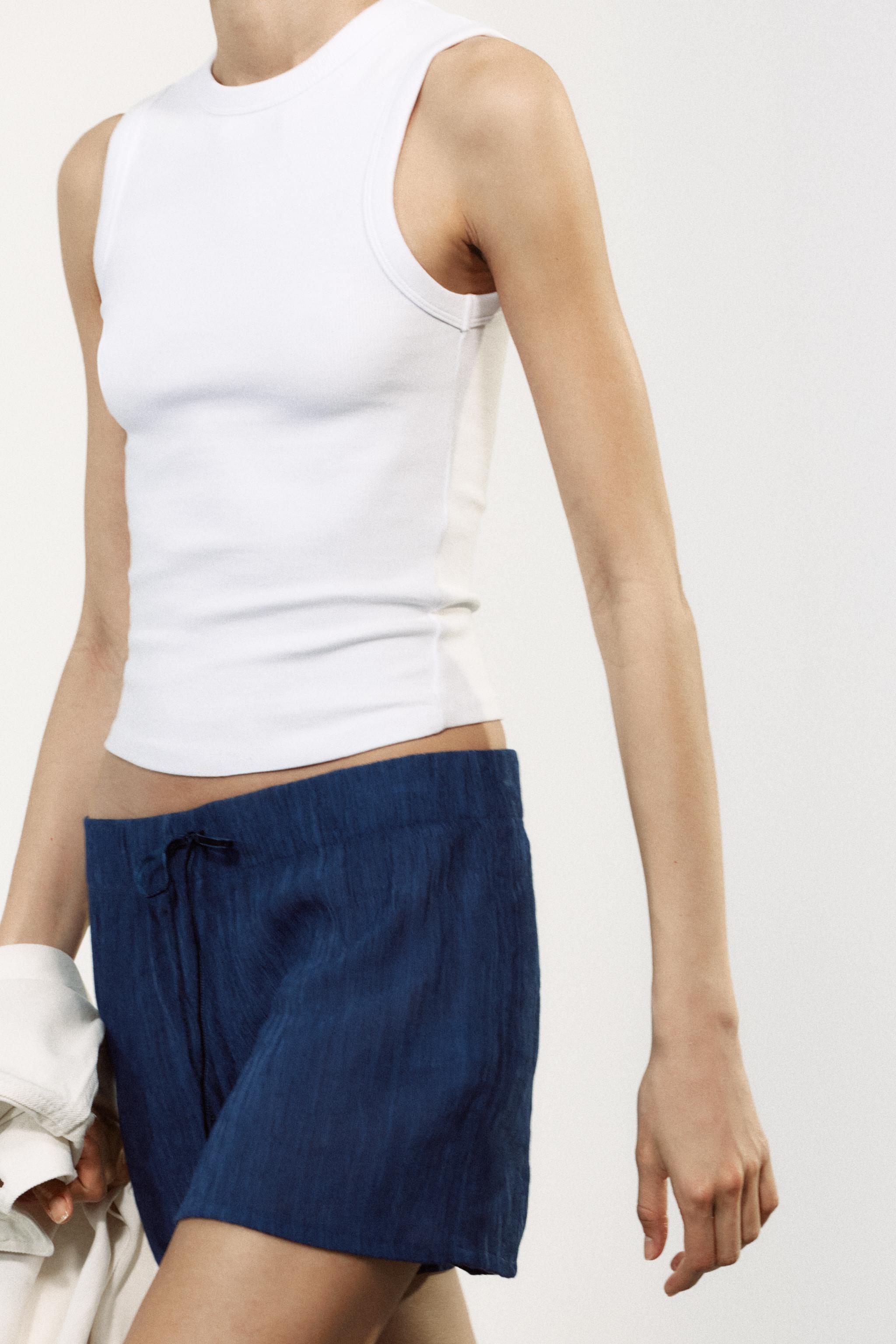 ZARA ストラクチャーフルイドショートパンツ 6929/002 ストラクチャーフルイドショートパンツ - ネイビーブルー | ZARA