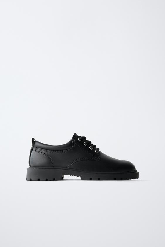 BLUCHER CORDONES - Negro de Zara - Imagen 0