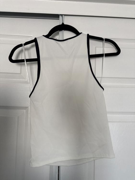 TOP WITH CONTRASTING RIB TRIM - Image 2