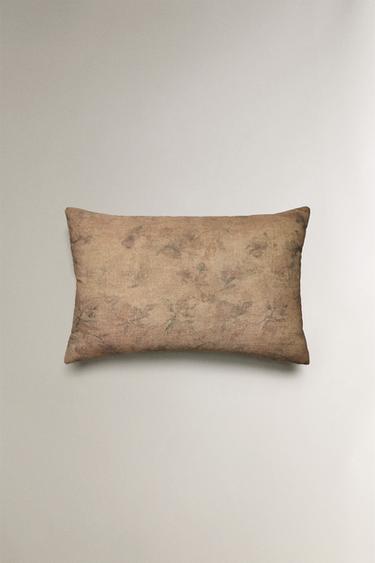 FLORAL CUSHION COVER - Pink by Zara