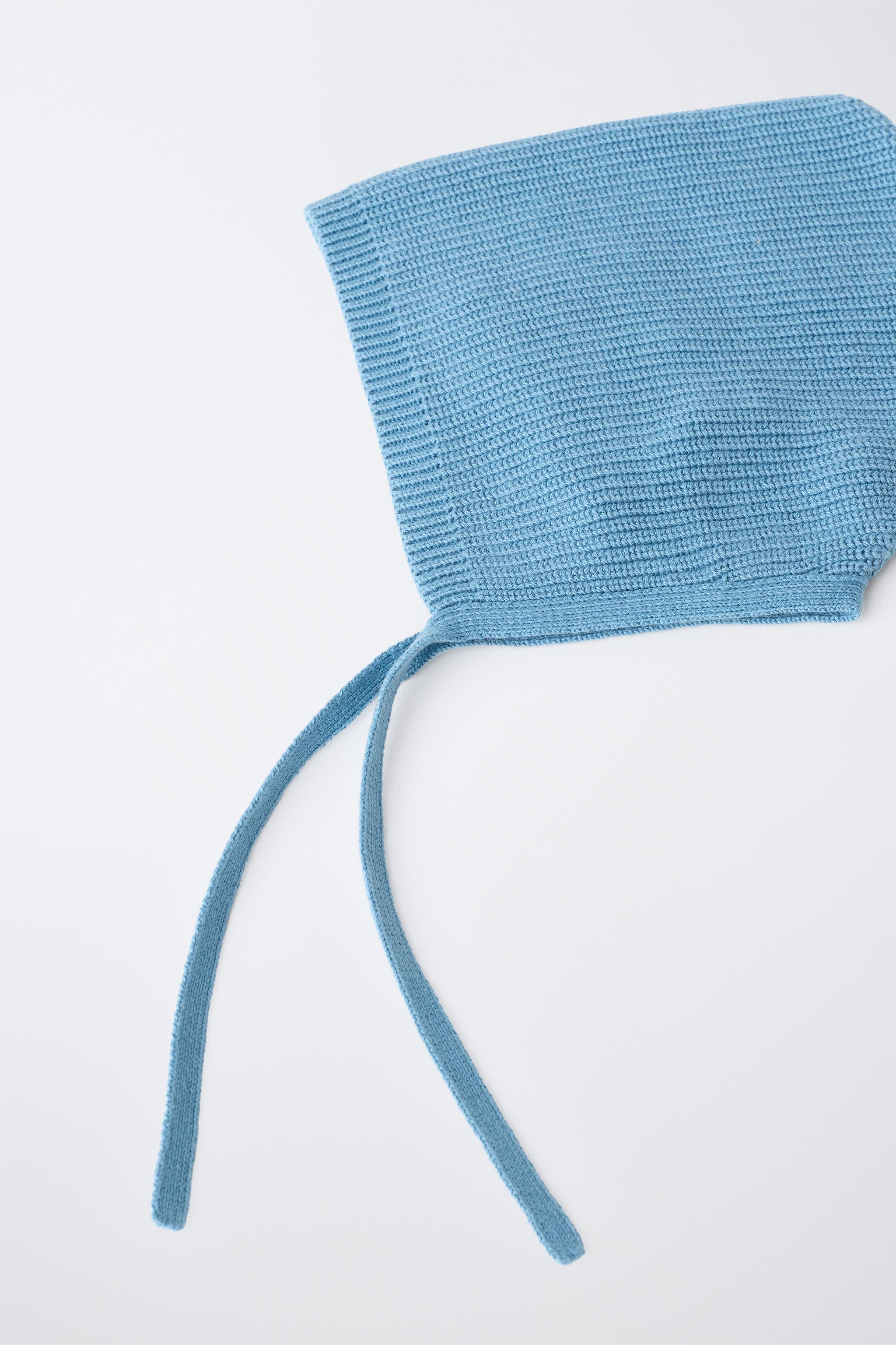 BONNET EN MAILLE