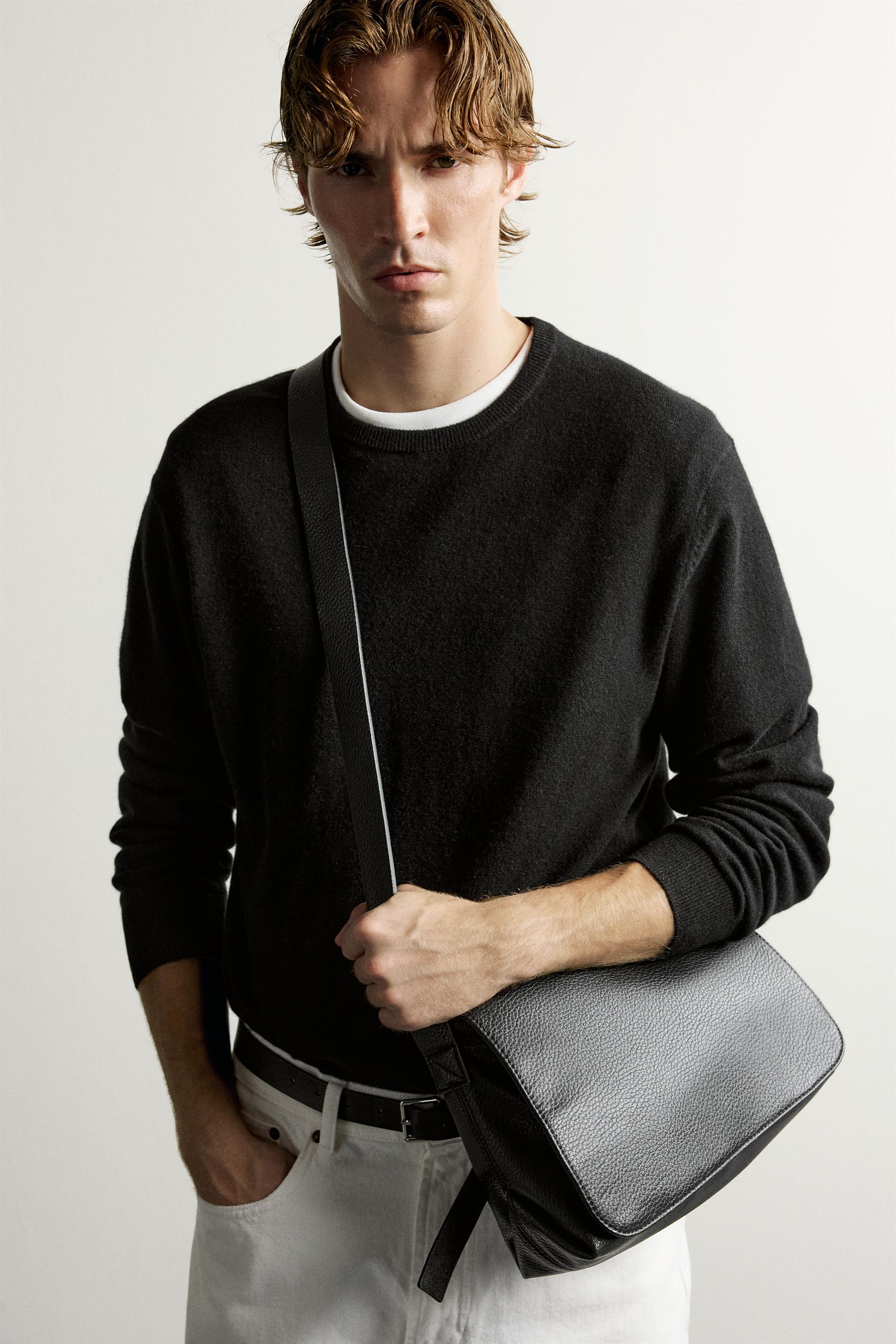 FLAP CROSSBODY BAG