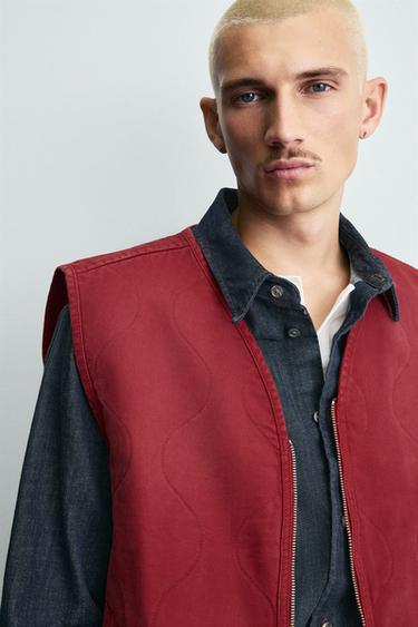 CHALECO ACOLCHADO LAVADO - Rojo de Zara