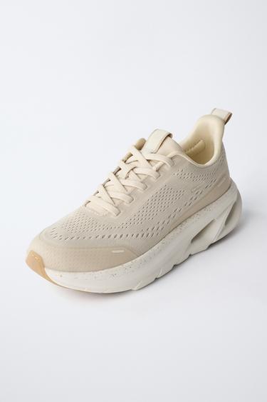 BASKET DE SPORT AVEC DÉTAIL SEMELLE - Blanc écru de Zara - Image 2