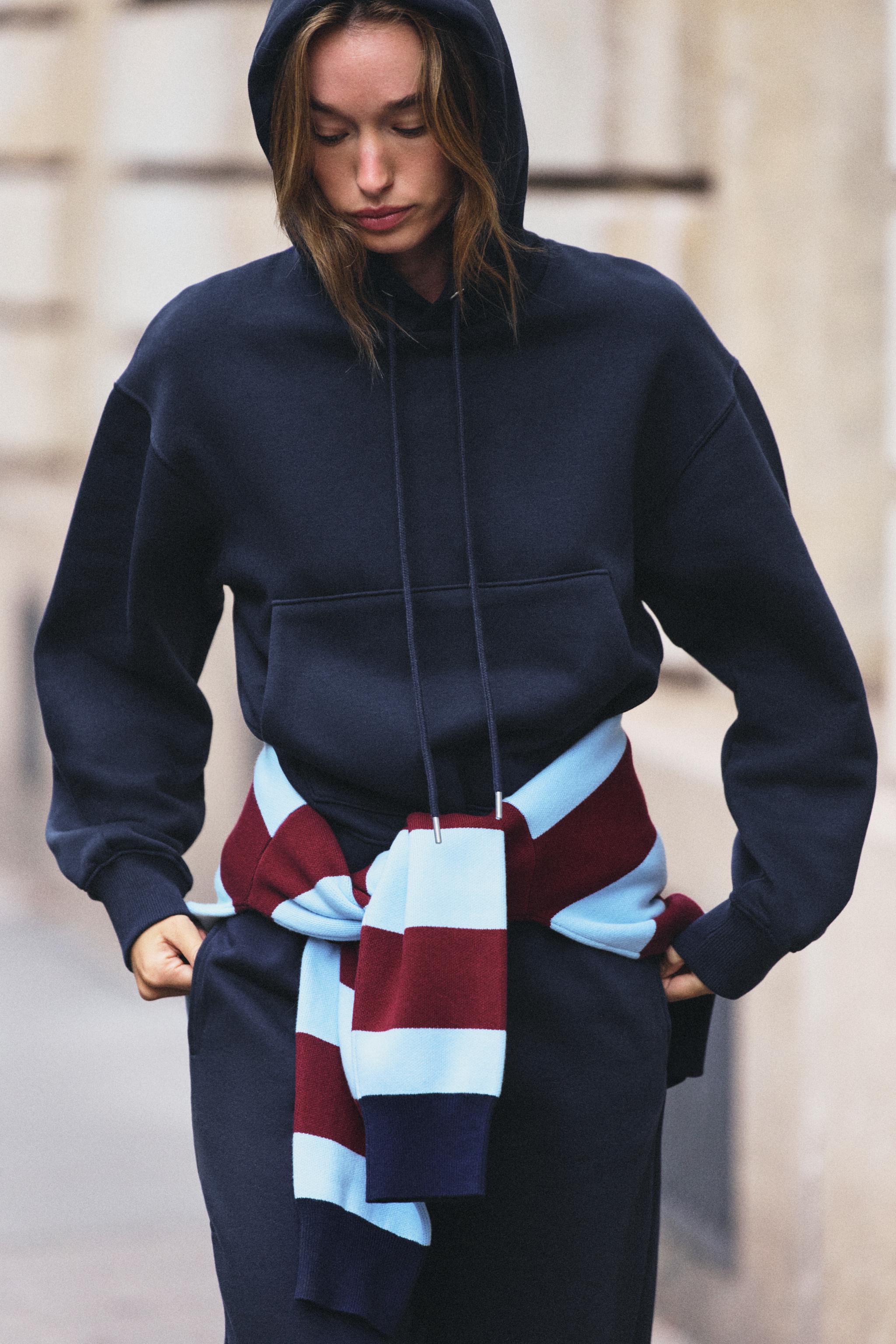 Zara BASIC KAPÜŞONLU SWEATSHIRT görsel 4