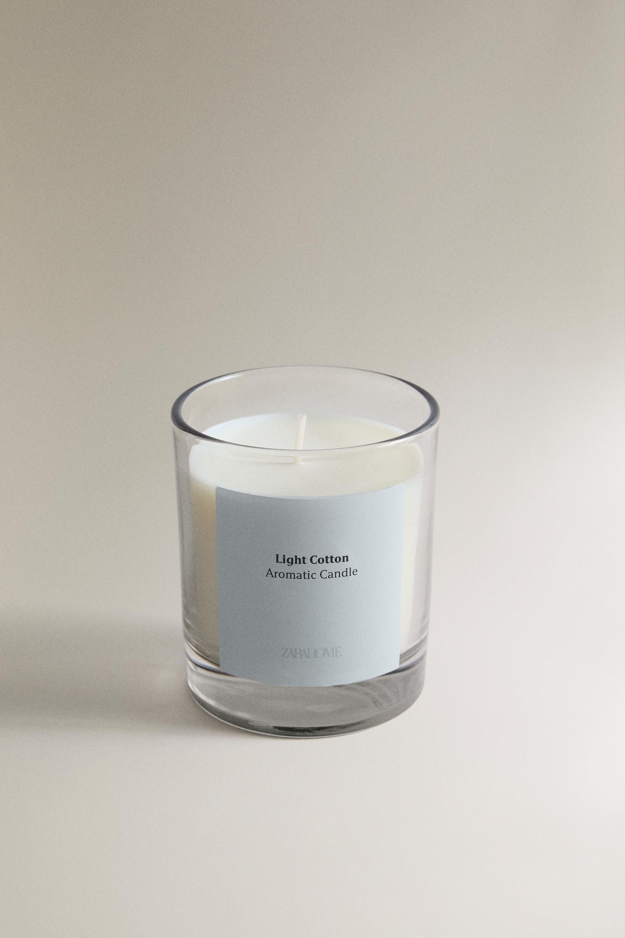 (200 G) LIGHT COTTON SCENTED CANDLE — white