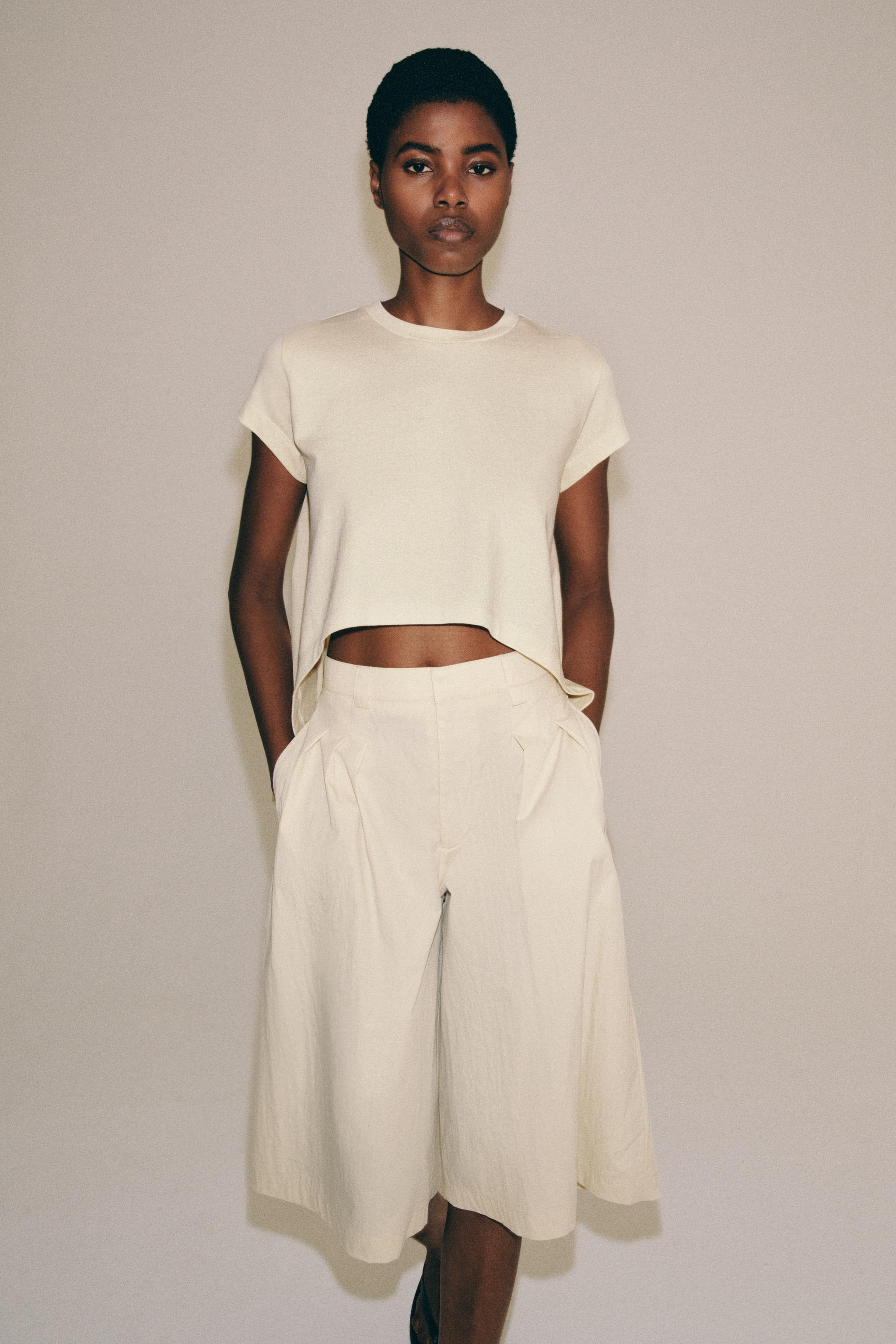ASYMMETRIC COTTON T-SHIRT