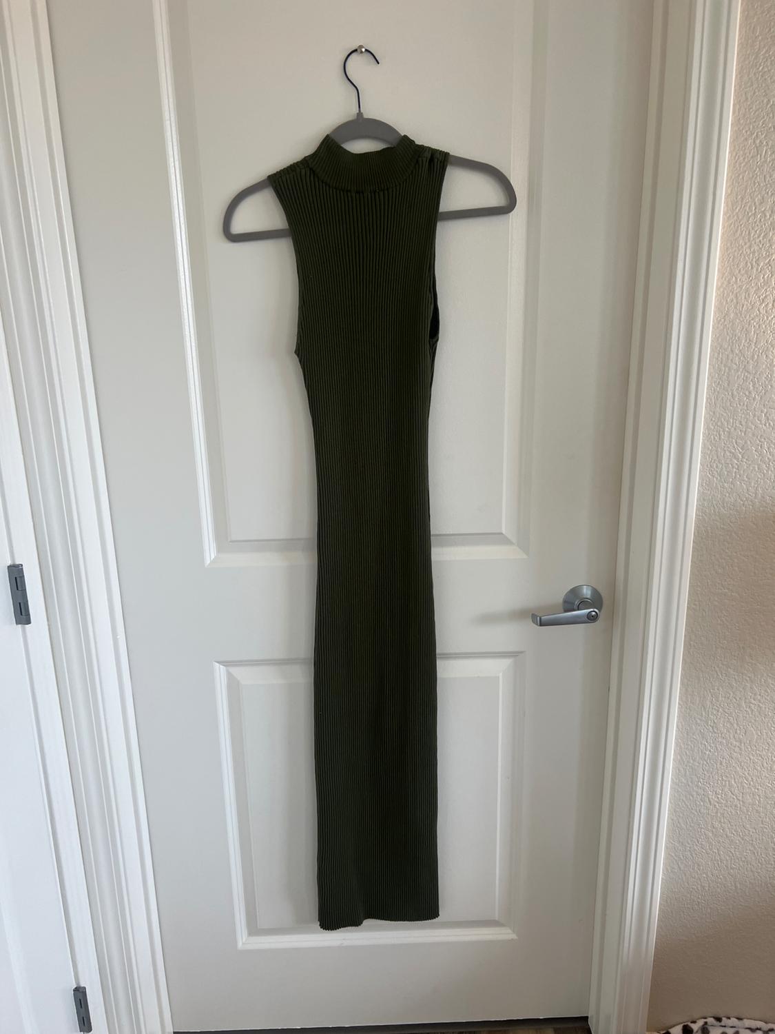 VESTIDO ENTALLADO CANALÉ - Image 3