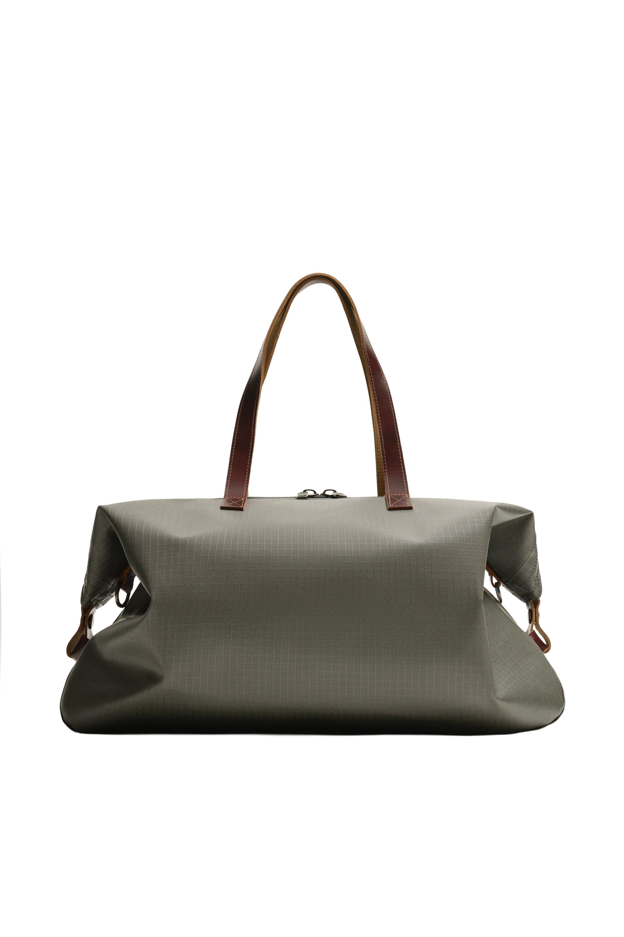 レザーディテール トラベルバッグ - グレー | ZARA Japan / 日本