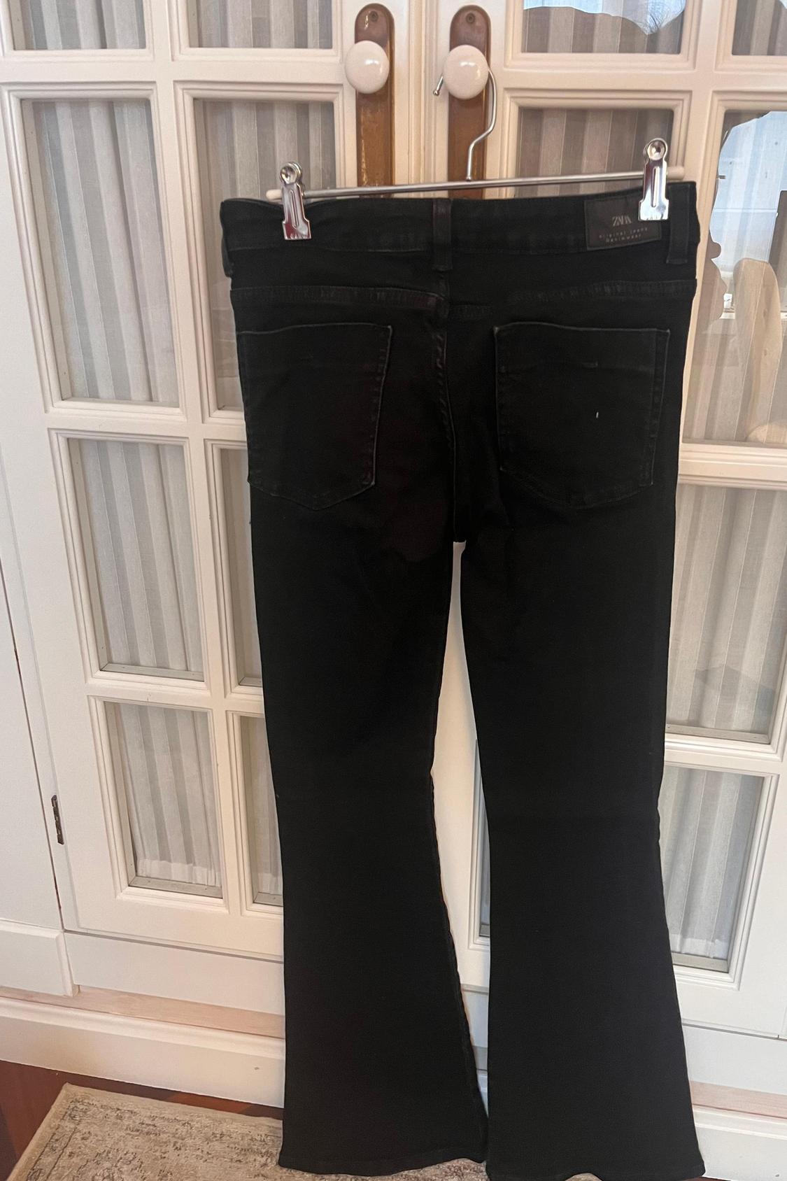 PANTALONES CAMPANA NEGROS - Image 2