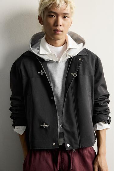METAL FROG FASTENING CROPPED FIT JACKET — Black 1