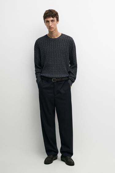 Pull en maille torsadée à col rond - Indigo de Zara
