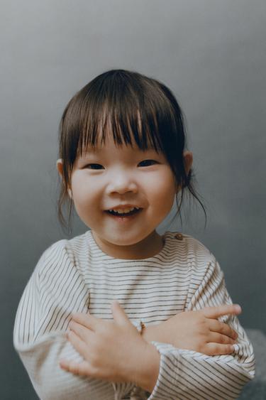 CONJUNTO PLAYERA Y PANTALÓN RAYAS - Crudo / Negro de Zara