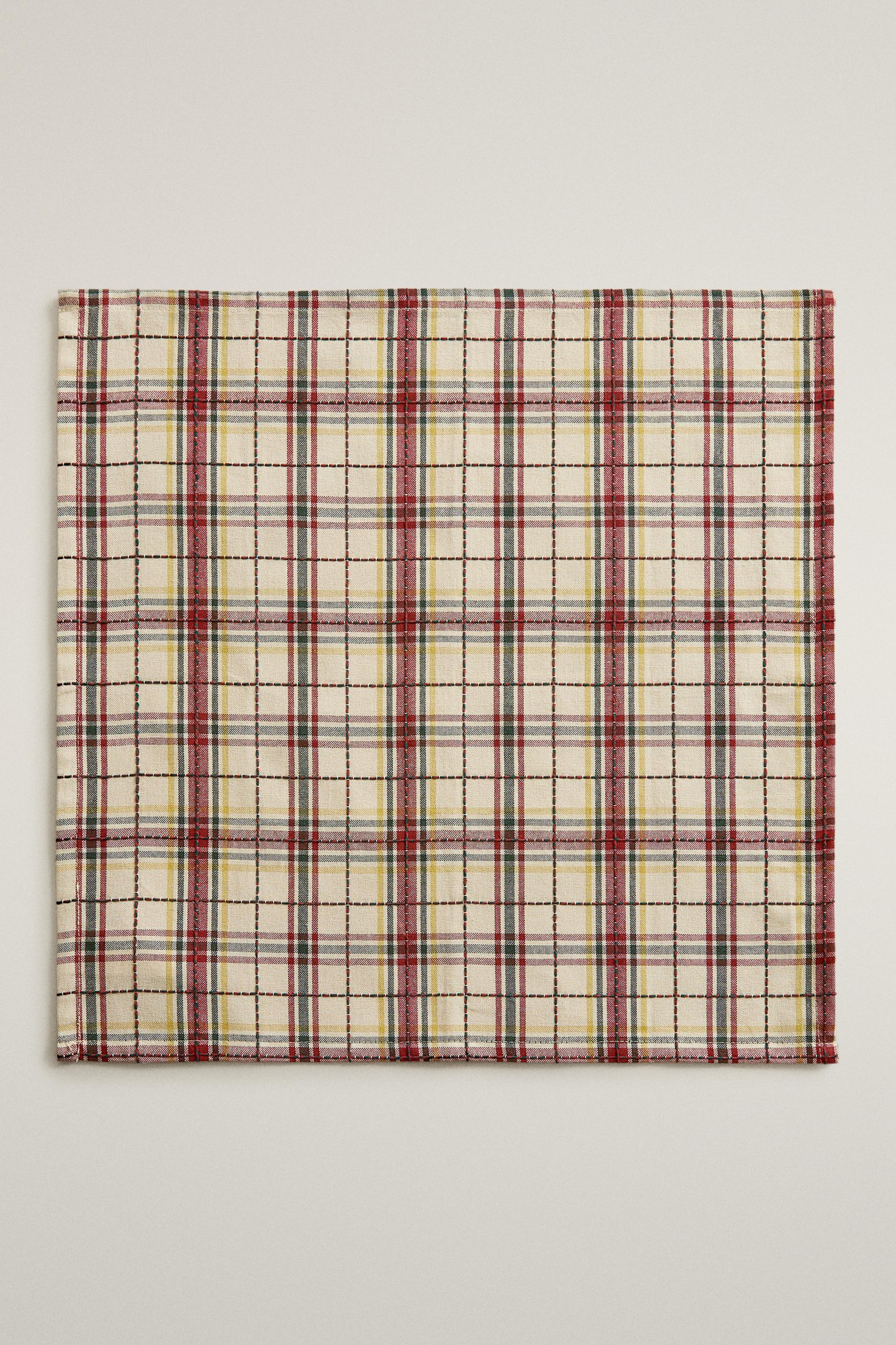 CHRISTMAS COTTON CHECK AND HEART NAPKINS (PACK OF 2)