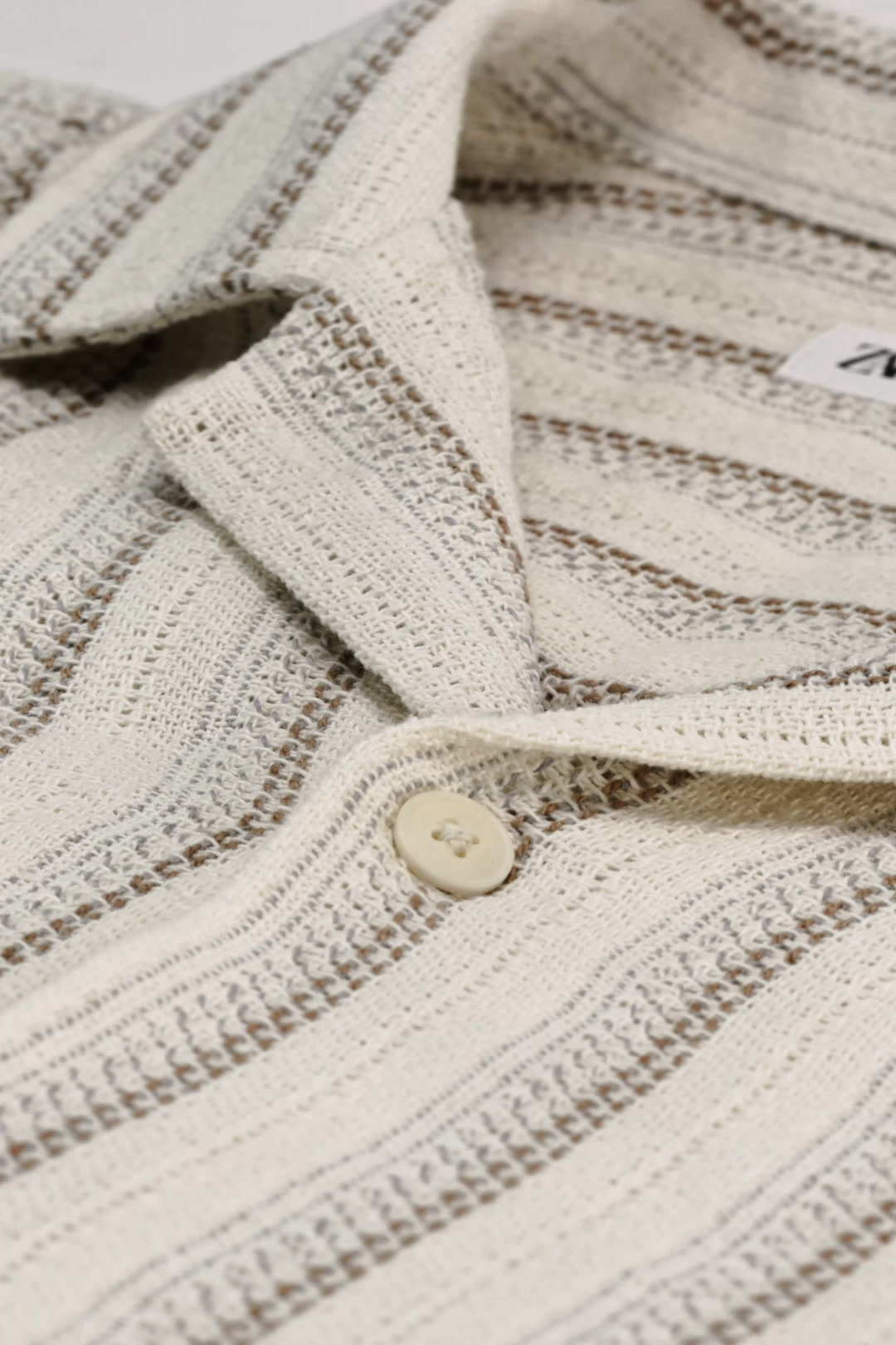 TEXTURED STRIPE SHIRT