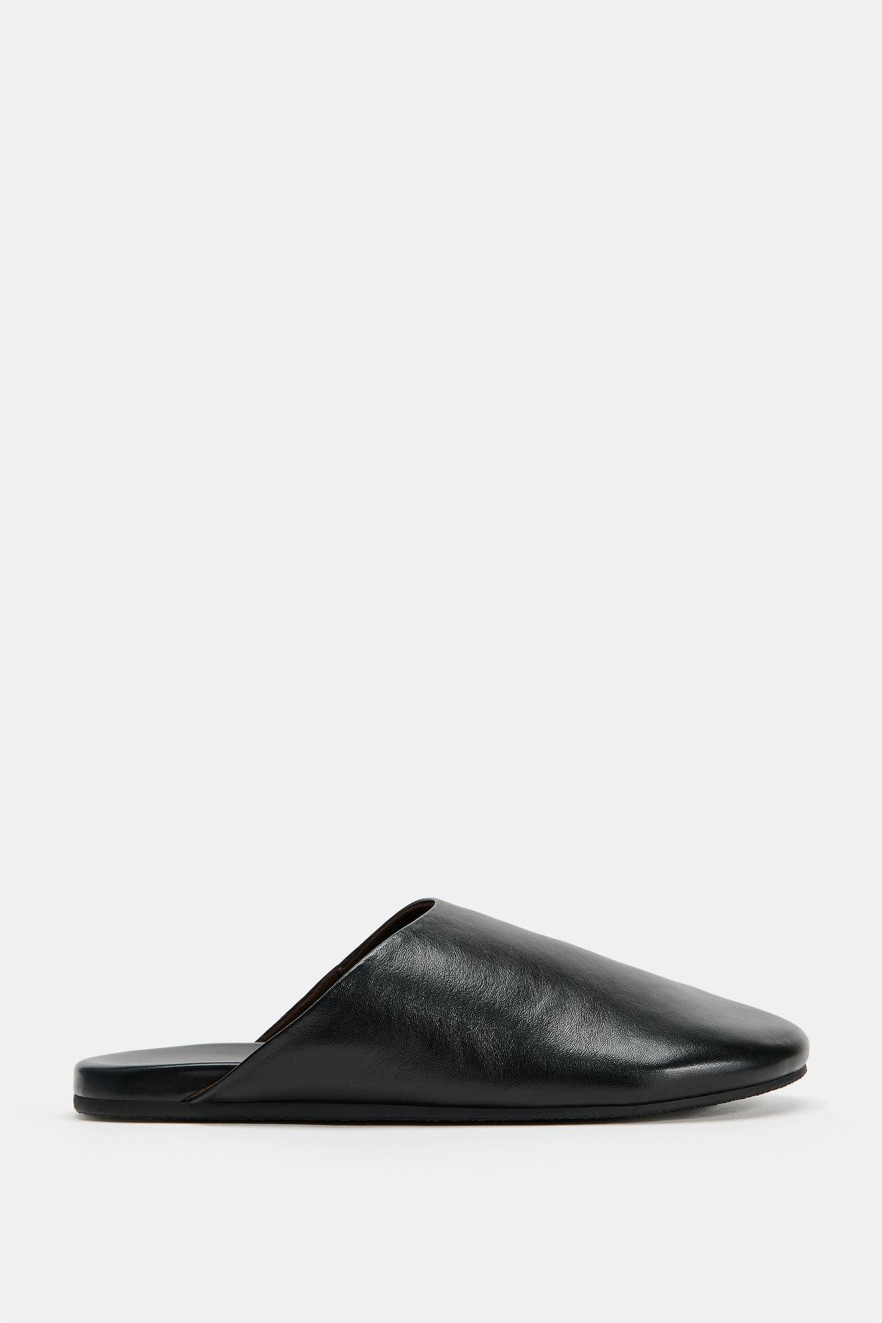 LEATHER FLAT MULES — Black