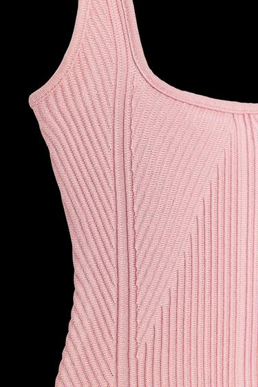 BODY TIRANTES ESTRUCTURA - Rosa empolvado de Zara