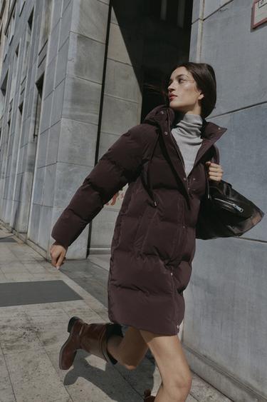 PUSPAGARA ANORAKS AR GUMIJOTA AUDUMA VĒJIZTURĪGU APDARI - Brown no Zara