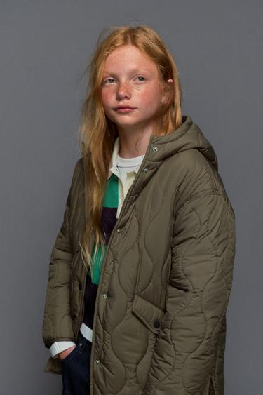 GEWATTEERD JACK MET CAPUCHON WATER REPELLENT - Middengroen van Zara