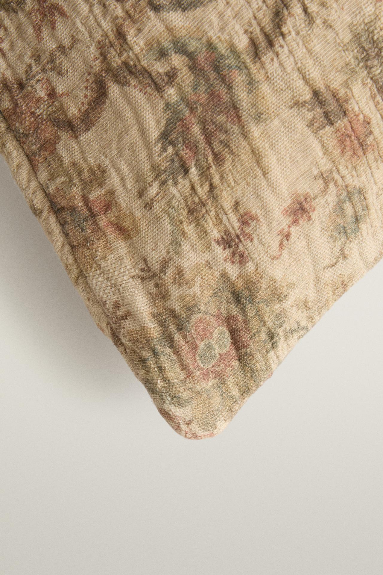 COTTON LINEN FLORAL THROW PILLOW COVER — Beige