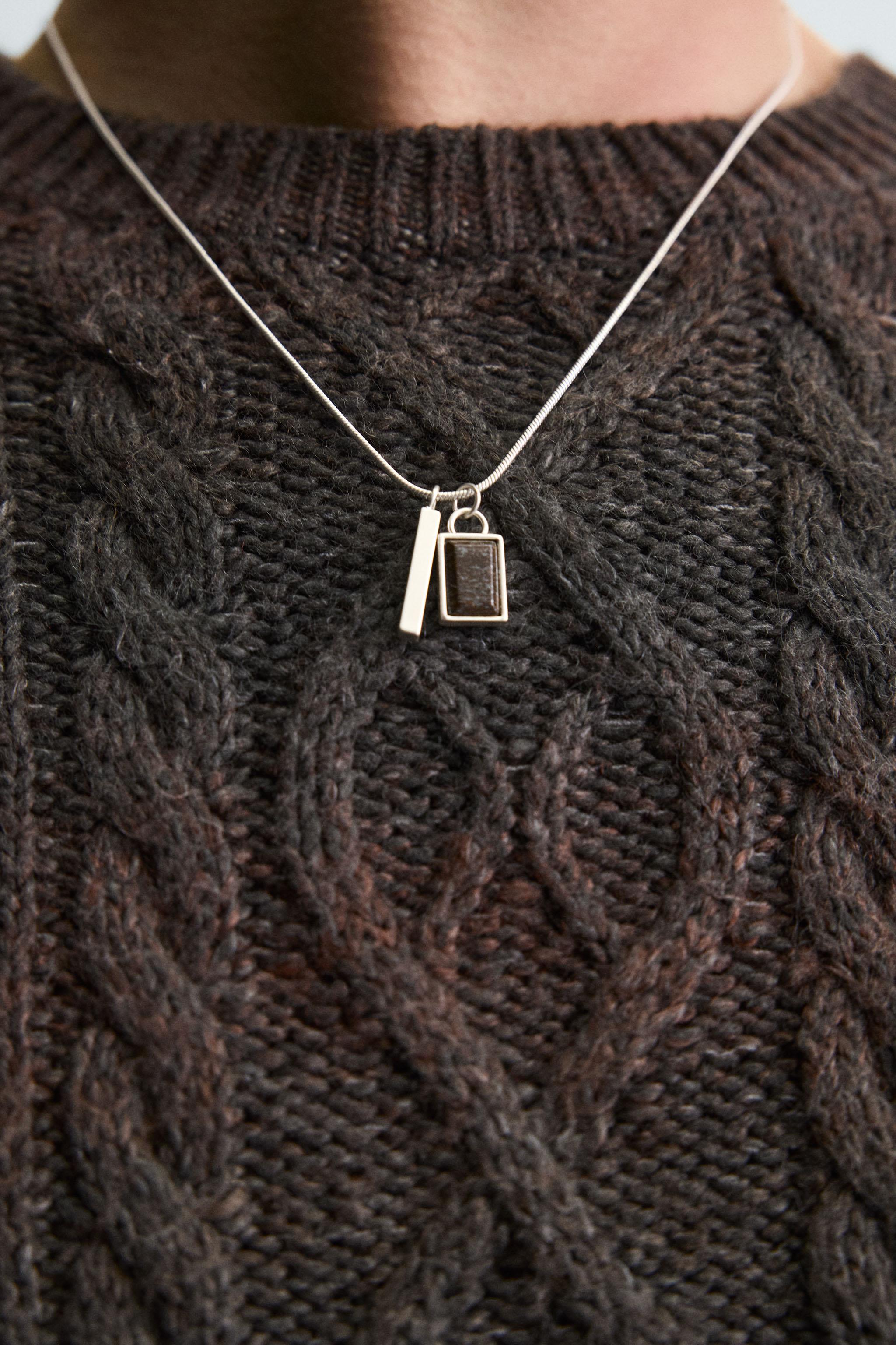 CHAÎNE LACET PENDENTIFS