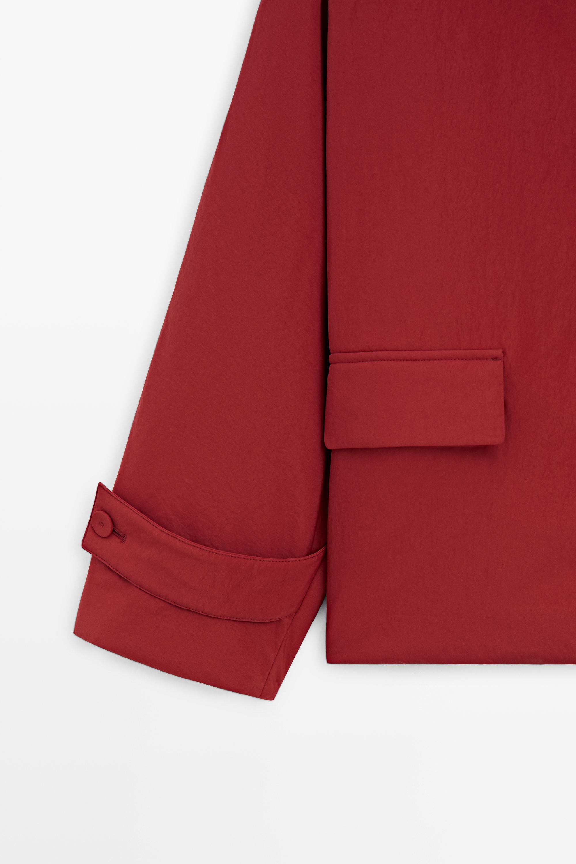 Lightweight quilted short coat