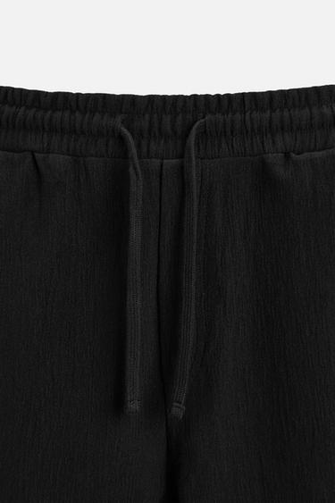 BERMUDA JOGGING STRUCTURÉ - Noir de Zara - Image 7