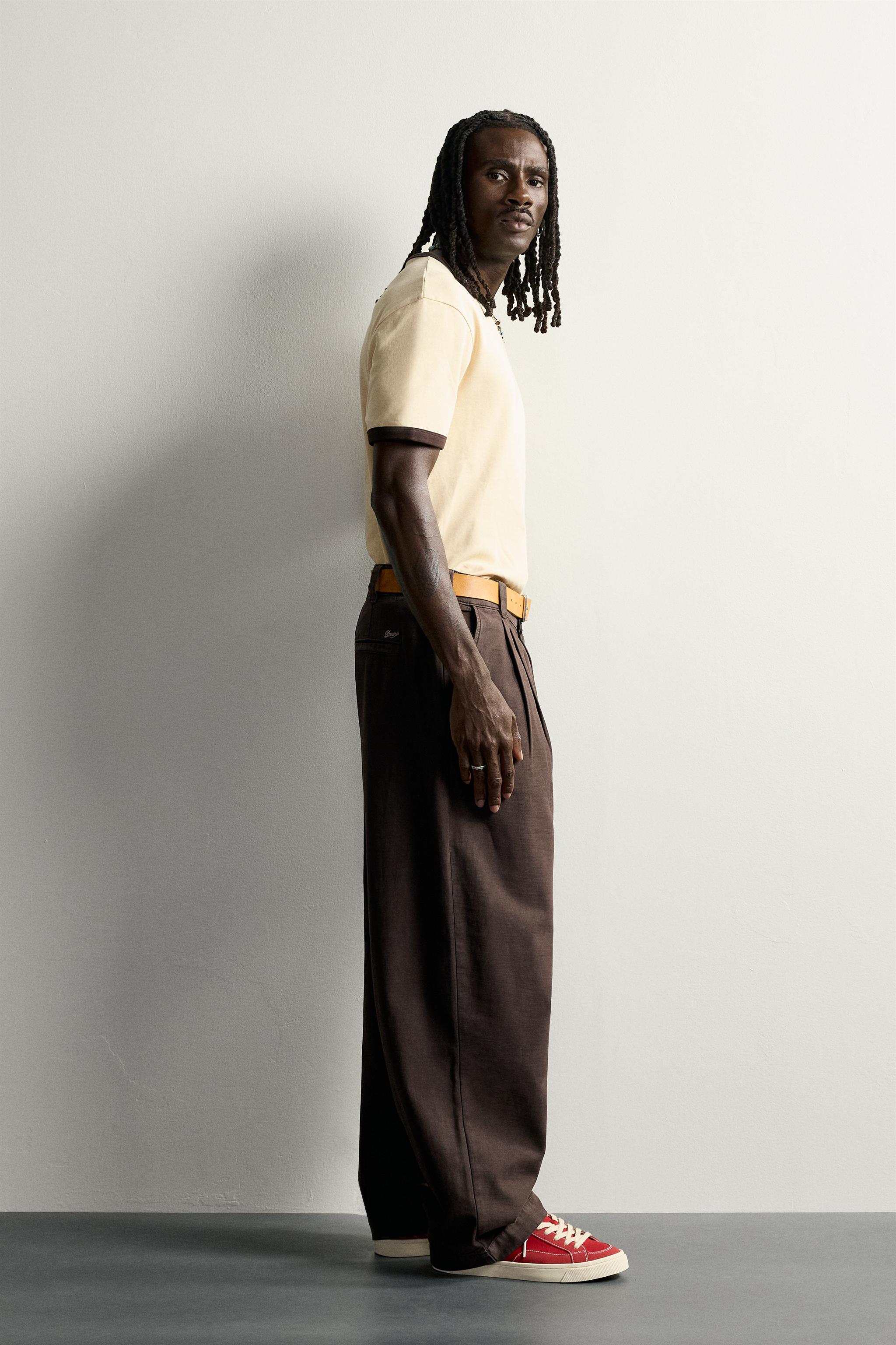 PANTALON CHINO RELAXED FIT À PLIS