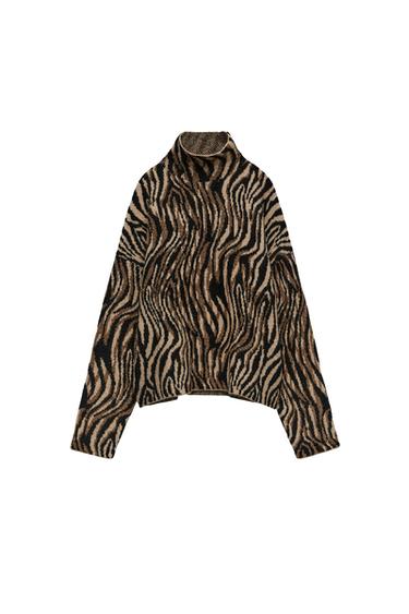 JACQUARD KNIT ANIMAL PATTERN SWEATER