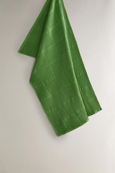 WAFFLE-KNIT COTTON TEA TOWEL - Green by Zara