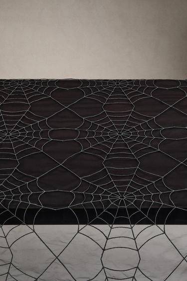 TULLE HALLOWEEN SPIDER WEB TABLECLOTH - Multicoloured by Zara - Image 1