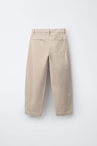 PANTALON BARREL EN VELOURS CÔTELÉ AVEC DÉTAIL BRODÉ - Écru de Zara - Image 1