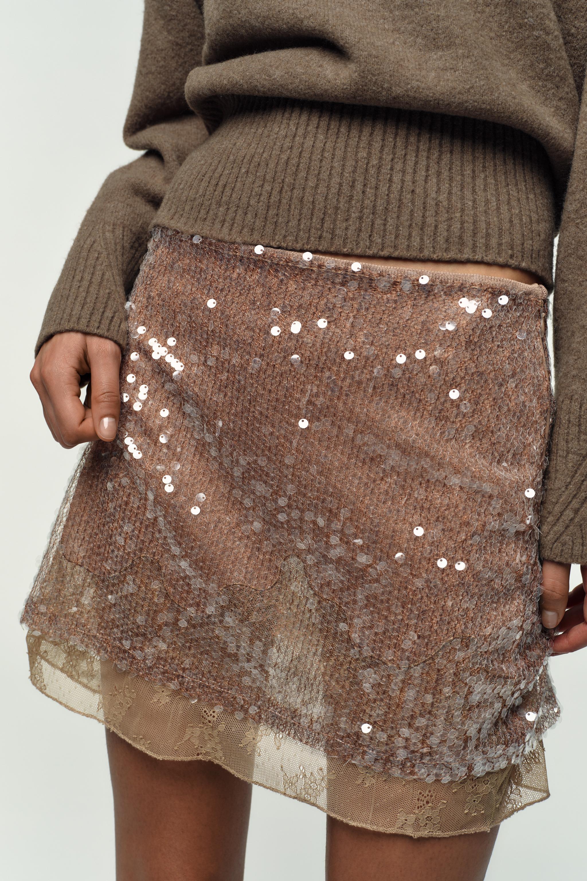 SEQUIN KNIT LACE MINI SKIRT